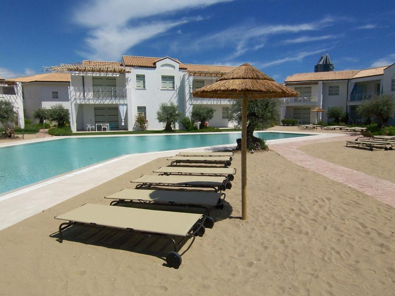 Les Maisons Apartments Lido di Jesolo Eksteriør billede